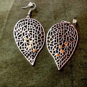Beautiful fashion jewelry earrings